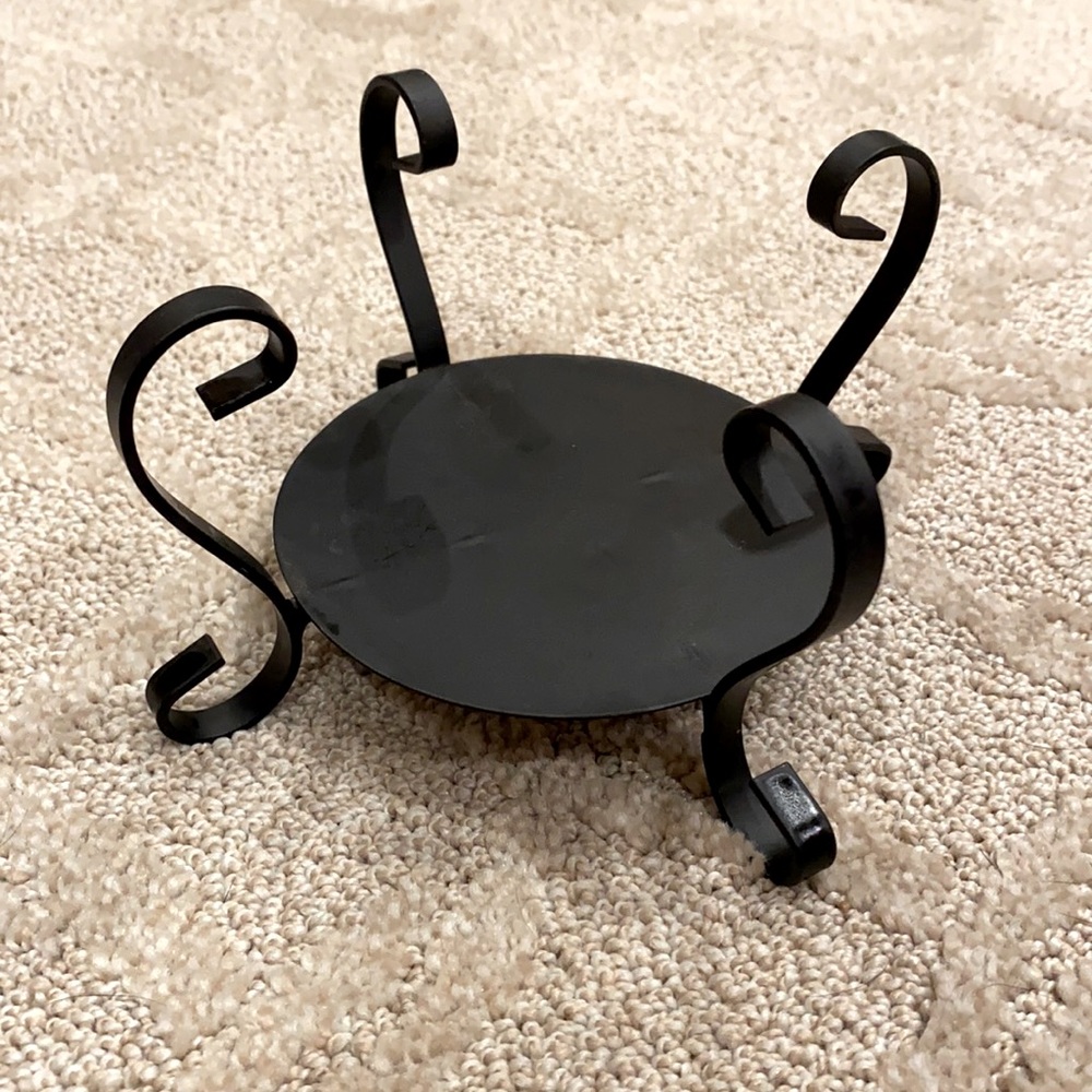 Yankee candle holder